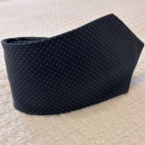 PINK by THOMAS PINK 100% silk tie made in England Polka Dot Tie navy blue aqua